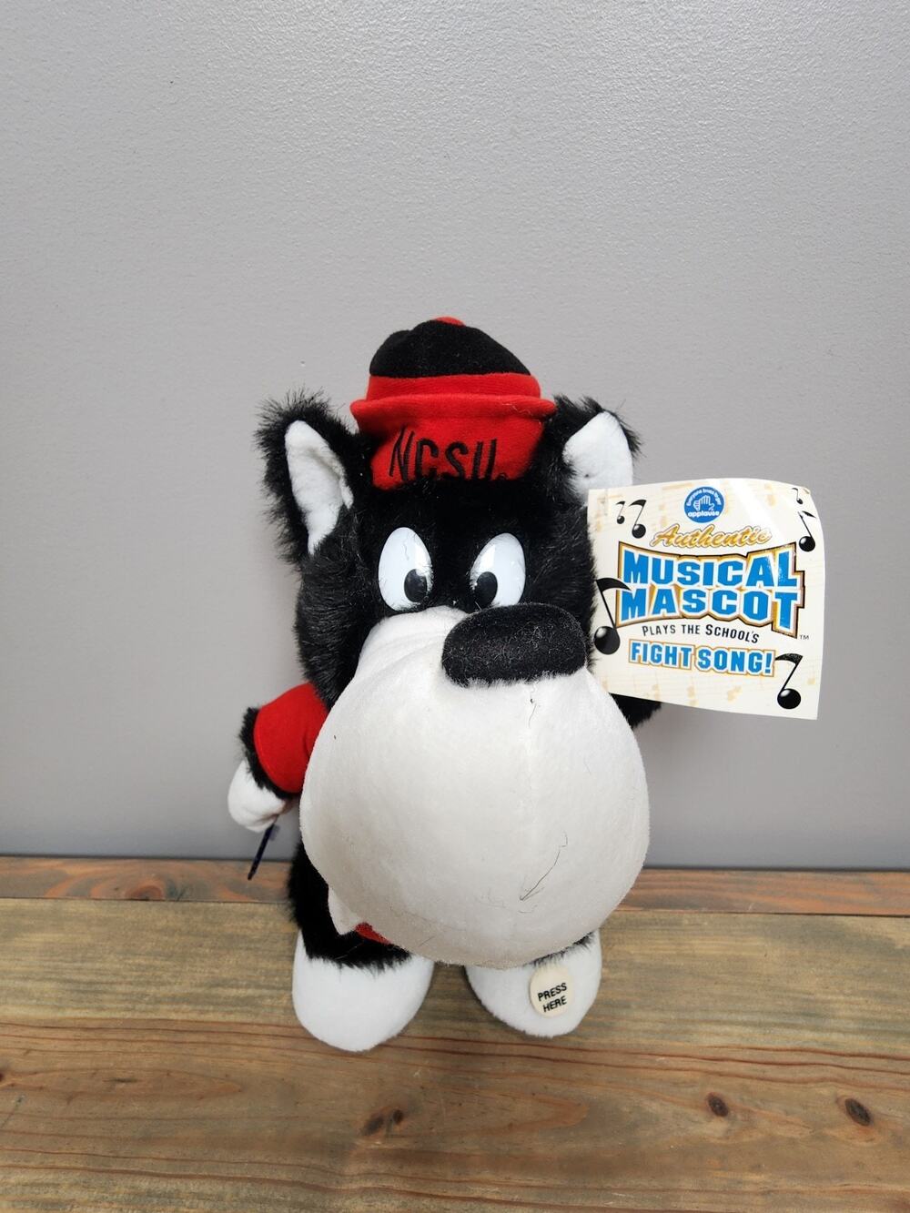 North Carolina State Wolfpack Mr Wuf Mascot Plush Applause Musical 13"